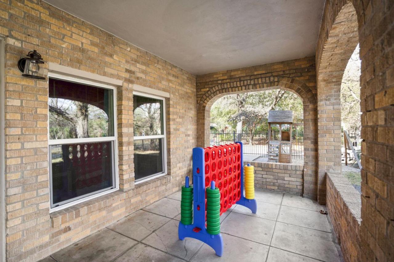East Downtown Mico-Luxe Container Living Pod #8 Apartment Houston Exterior photo